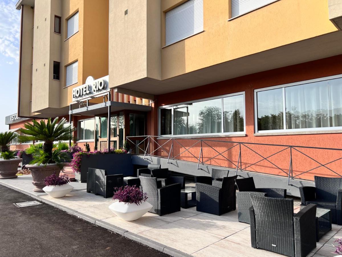 Hotel Rio Умбертиде Экстерьер фото