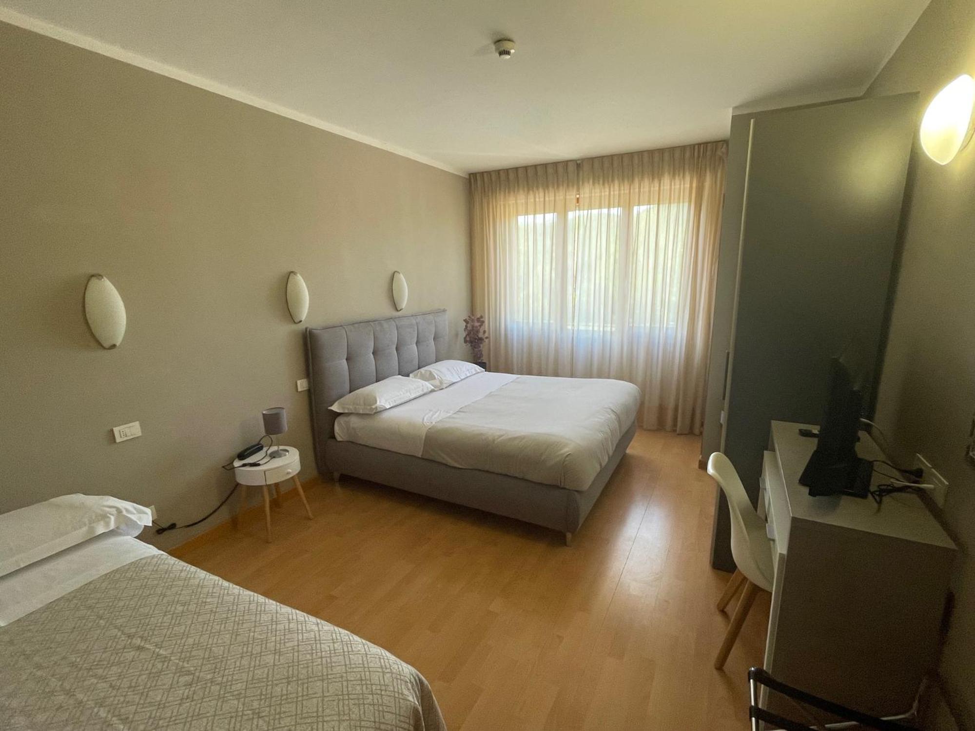 Hotel Rio Умбертиде Экстерьер фото